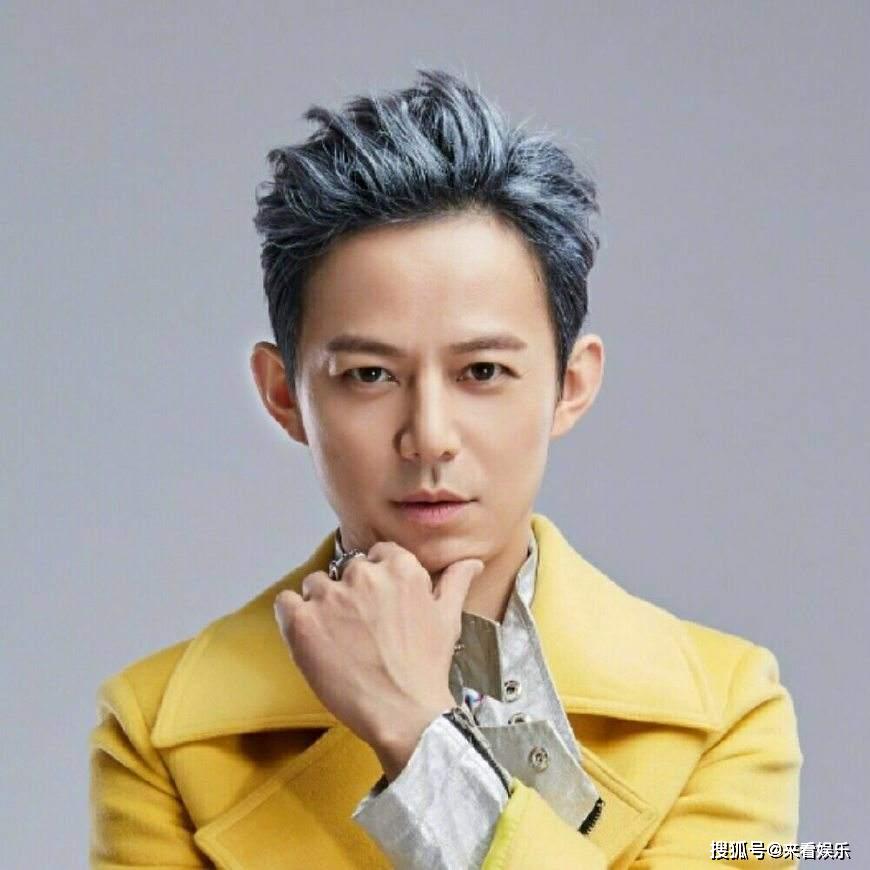 演员霍建华最新照片,阳光下的温馨日常