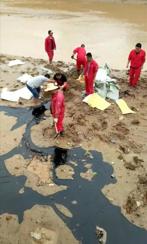 长庆油田的新风,领导层的温馨变迁