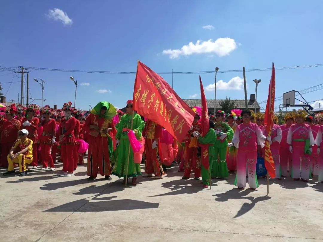 武乡最新跑腿秧歌视频,传统与现代的完美融合