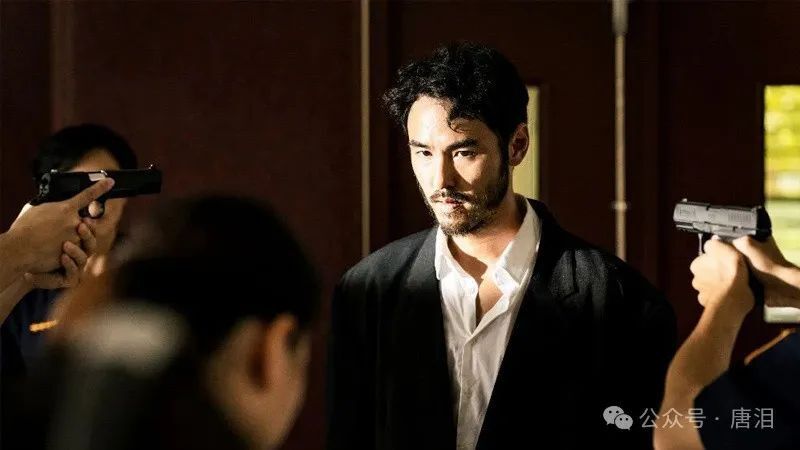 金城武最新照片,变化、学习与自信的力量