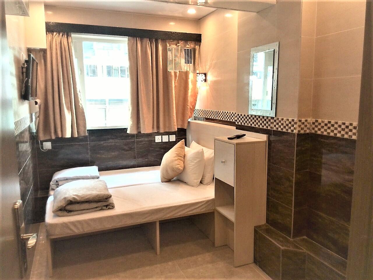 澳门最精准龙门客栈资料大全,创新解释说法_QKA79.451桌面款