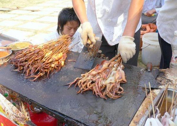 2016最新小吃大全摆摊,热门小吃的创业之路