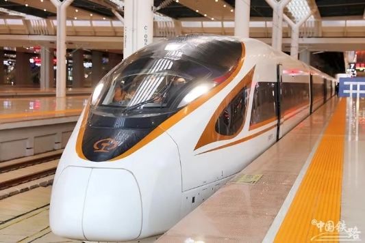 邵阳火车南站最新改造,变化中的站点,成长中的我们