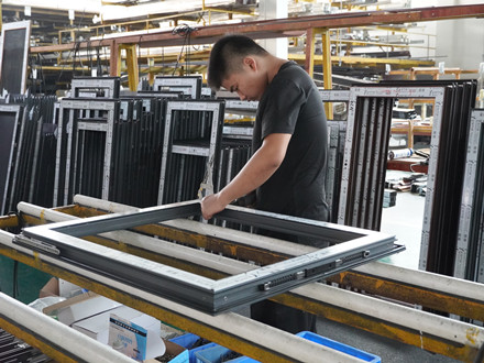 兰州最新门窗技工招聘,科技门窗时代来临,开启智能生活新篇章