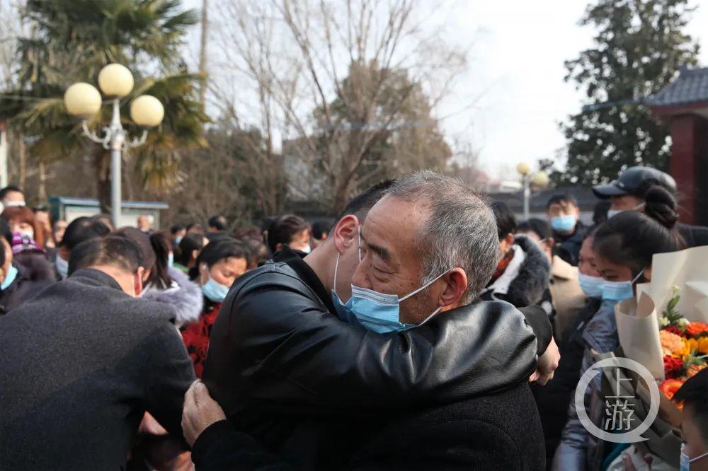 西安本地招工最新信息📢📢 快来寻找你的职业梦想!