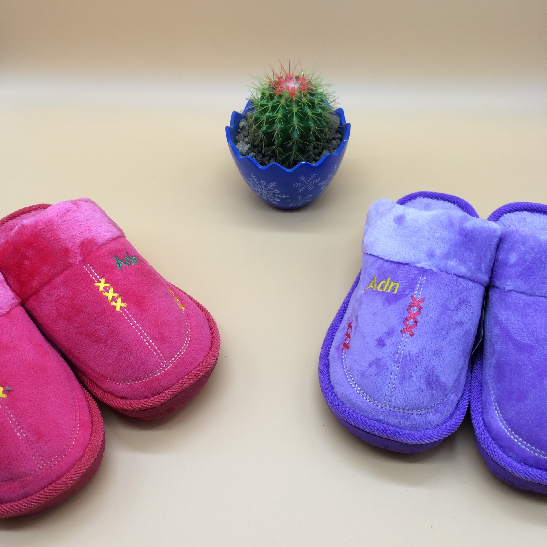 2015棉拖鞋最新图案的探讨