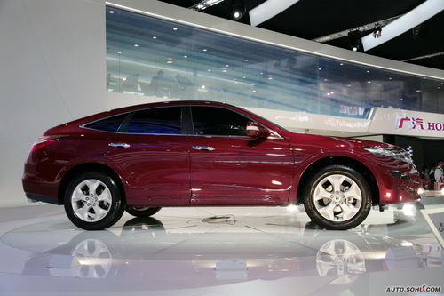 东风本田AWD最新价,一次温馨的家庭购车之旅