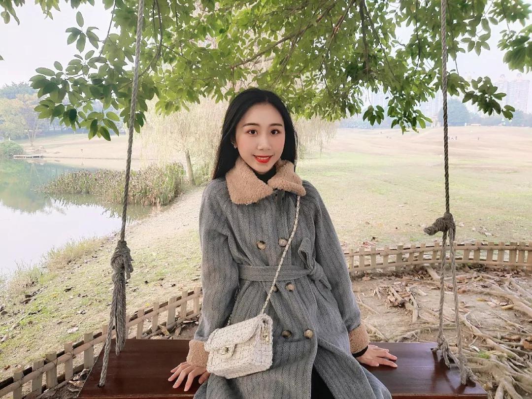 蓝天航空空姐最新,璀璨星空中闪耀的使者