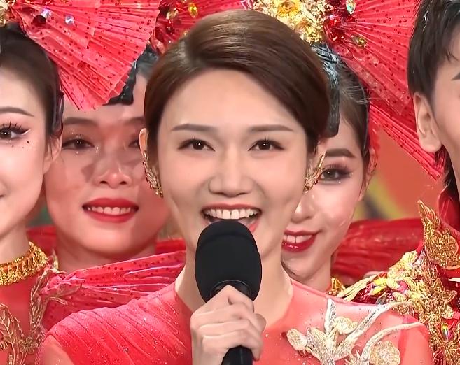 2024最新妆容图片——探索自然美景的旅行,寻找内心的平和之地