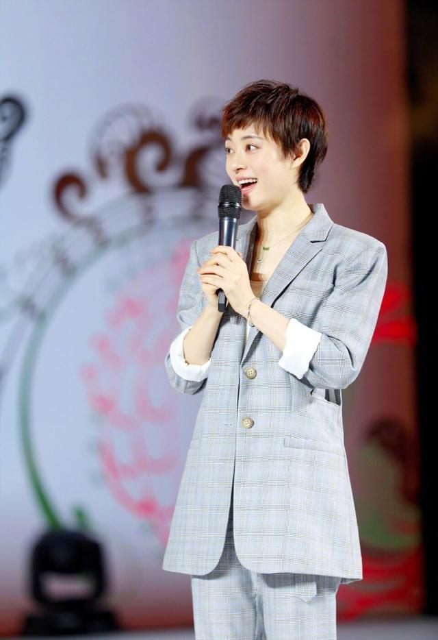 孙俪最新新闻,科技新品震撼登场,引领未来生活新潮流