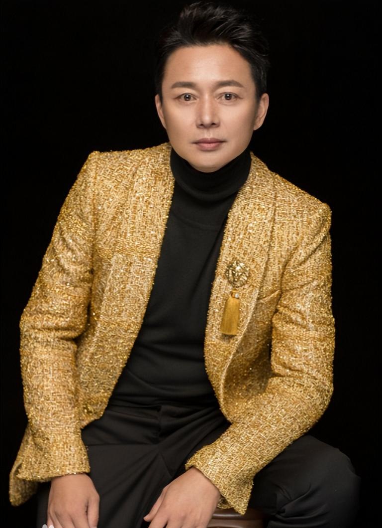 最新中年年龄界定,一个温馨的日常故事