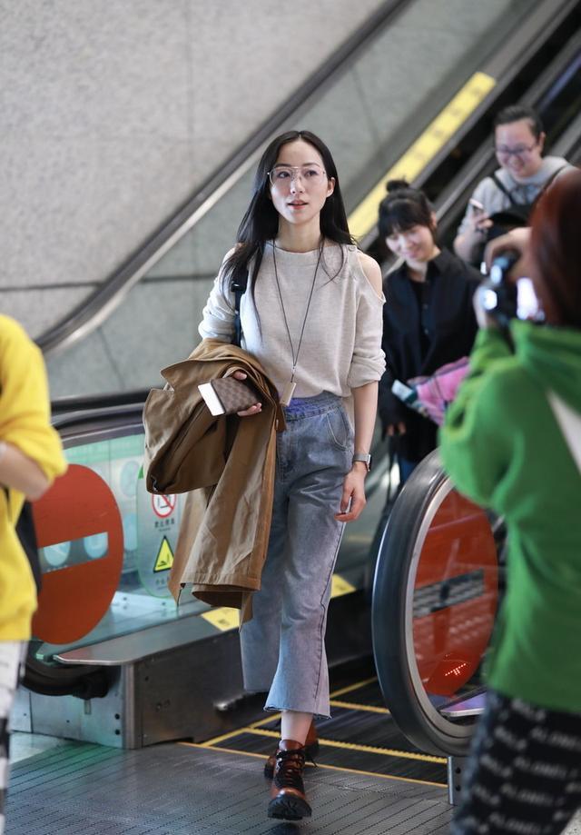 最新款的项链,时尚魅力与科技的完美结合