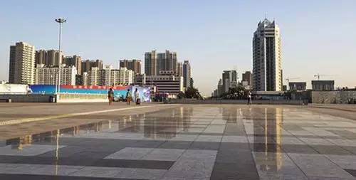 最新秦皇岛站北广场,城市新门户的崛起