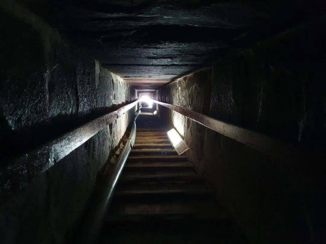 探秘小巷深处的秘密宝藏,2024最新编发教程大公开