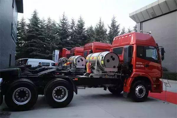 天然气重卡的新篇章,路上的温情与陪伴