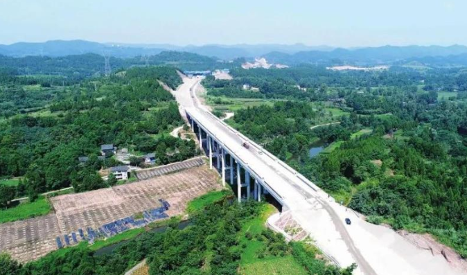 四川绵万高速最新消息