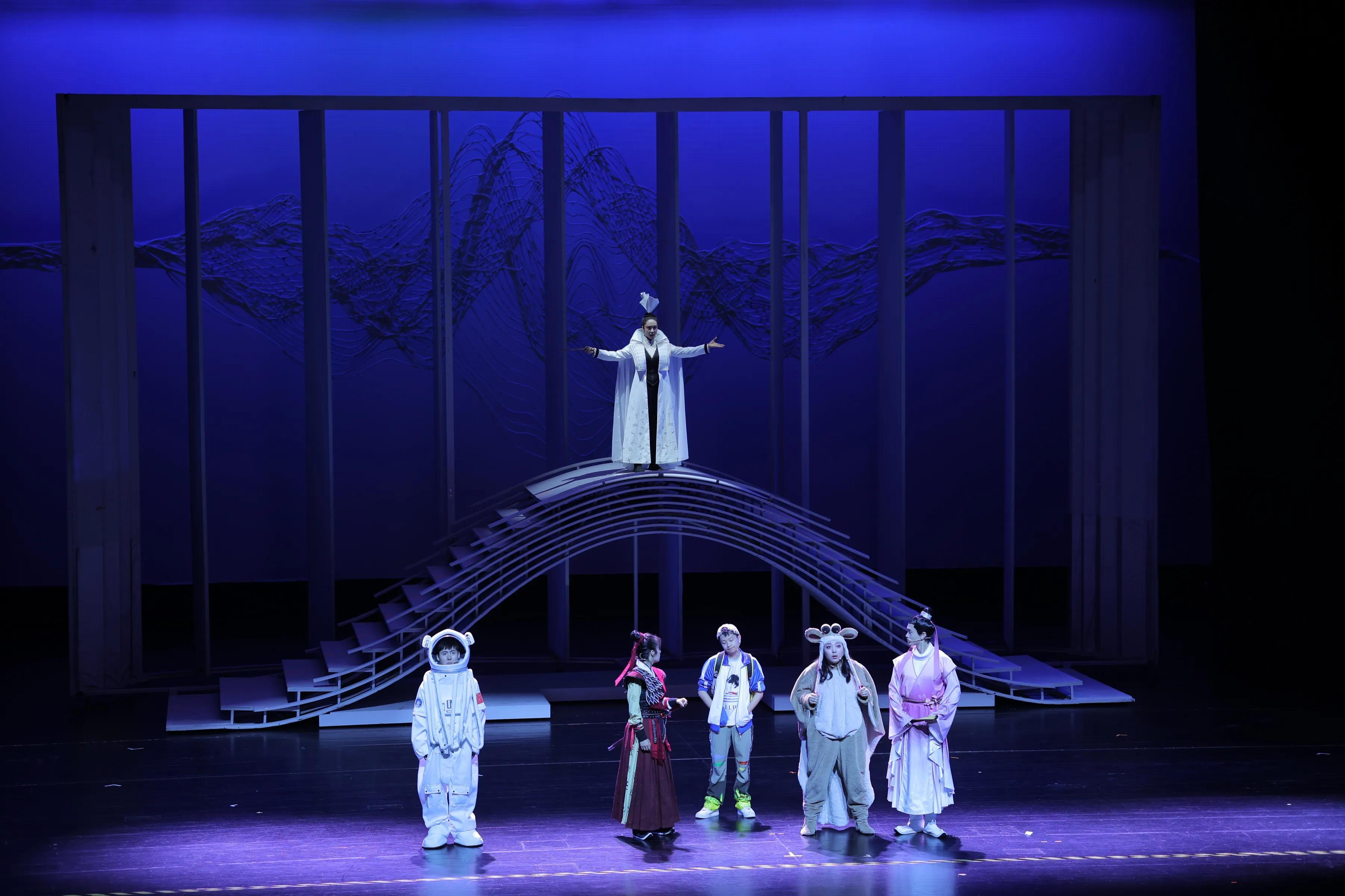 苏州电子厂暑假工最新招聘信息,小巷深处的电子制造工厂与你的夏日奇遇