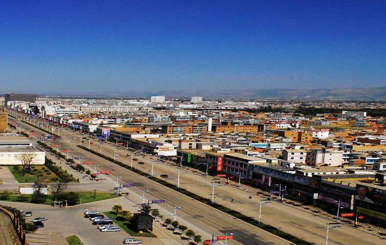 陆良撤县设市最新情况,小城大梦,温馨故事多