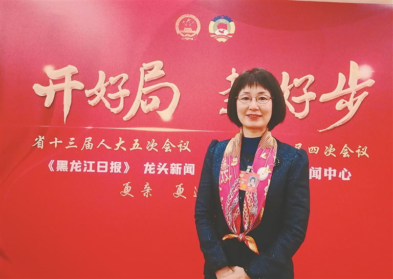 张乃心最新的观点探析