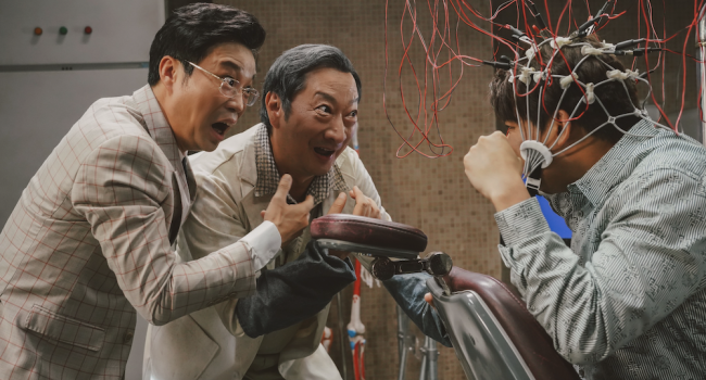 最新的爆笑电影,带你领略喜剧的魅力