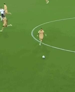 巴萨比赛最新,小巷中的隐藏瑰宝探秘