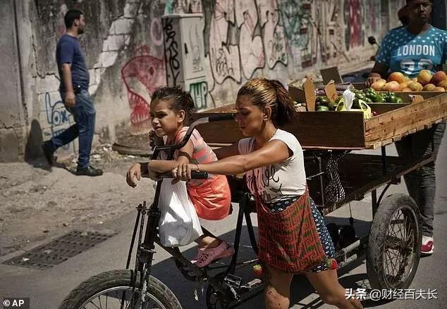 美国最新抗疫,一场多维度的观点碰撞