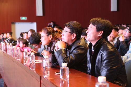 西苏旗最新,变化中的力量,学习带来的自信与成就感