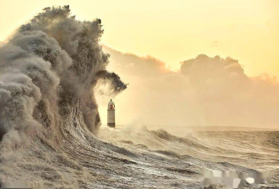 国外昨天最新疫情下的自然美景之旅,寻找内心的宁静与平和