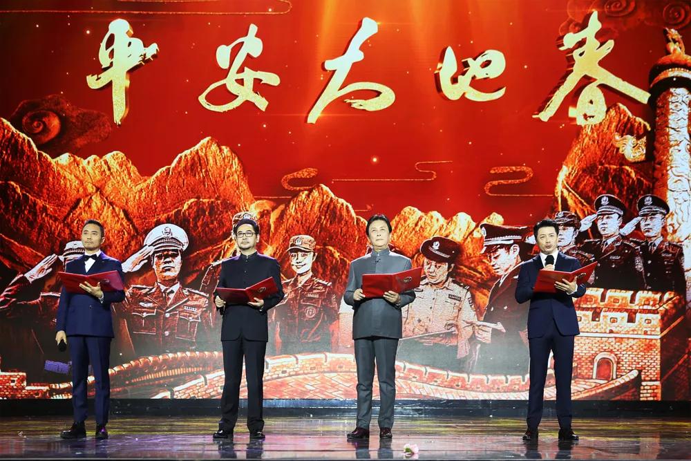 穿越剧最新爆款🎬 带你穿越时空,探秘历史新篇章!🌌✨