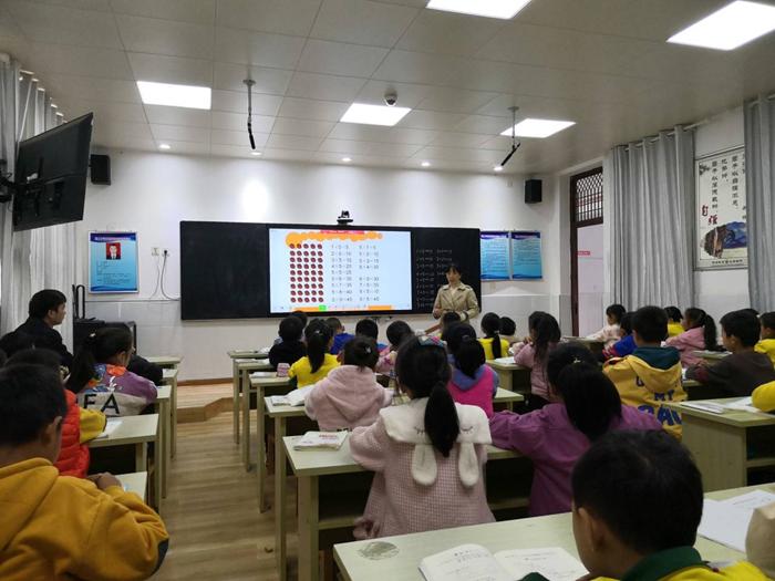 熊小青最新,探索热点话题的三个要点