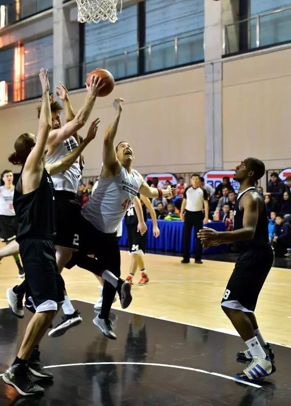 篮球比赛有几次暂停?人生的节奏,掌握在你手中