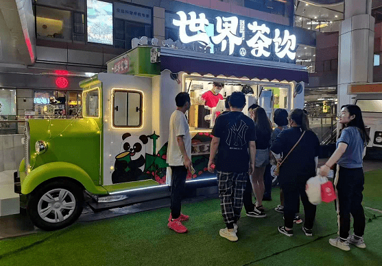 最新奶茶流动车的出现,机遇与挑战并存