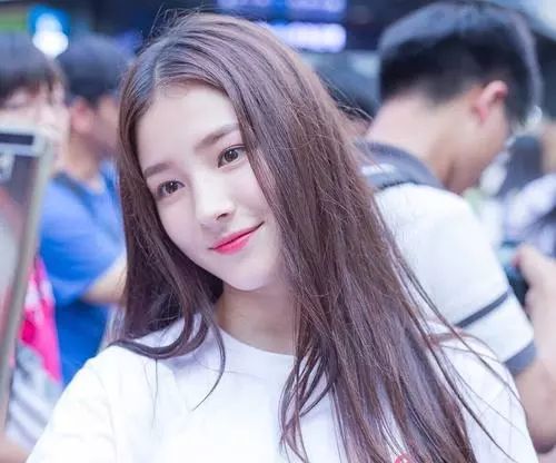 韩国00后明星,闪耀青春的力量