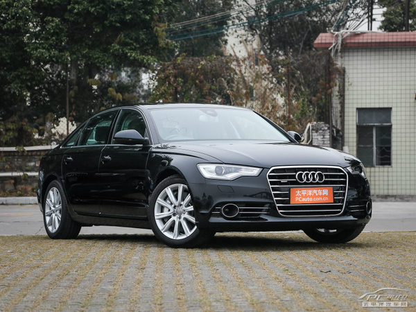 奥迪A4最低价格多少?小巷深处的惊喜等你探索!