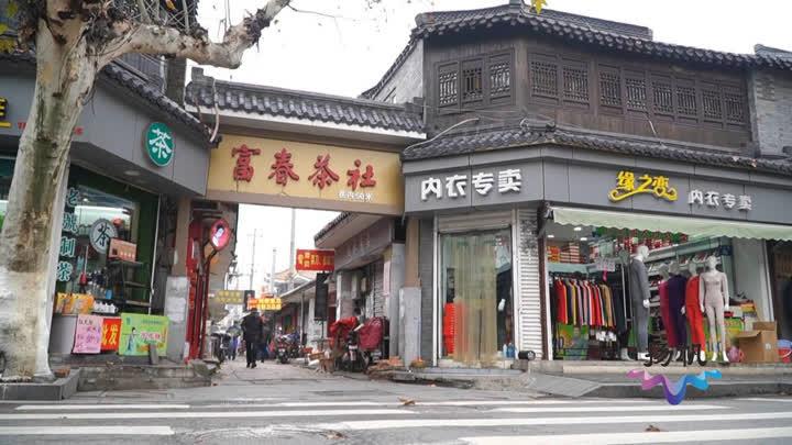 探寻小巷深处的宝藏——45座大巴车的价格奥秘