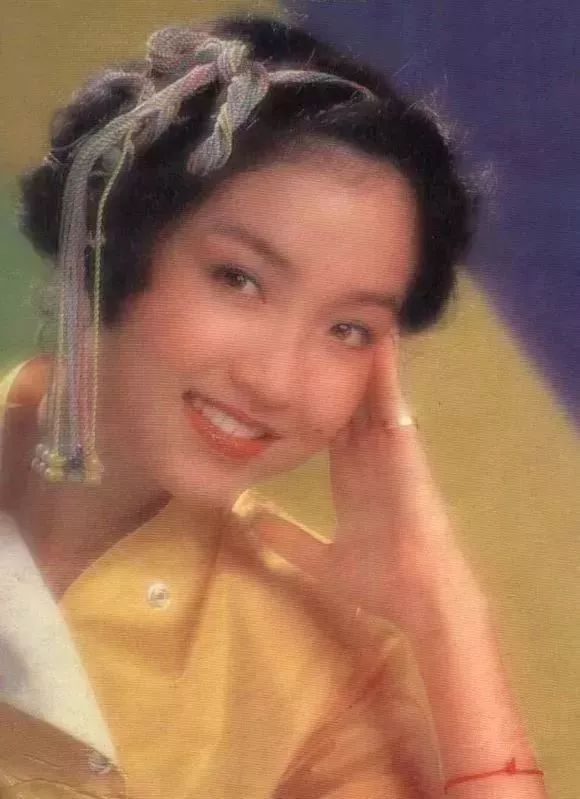 演员鲁玉杰的彩色日常