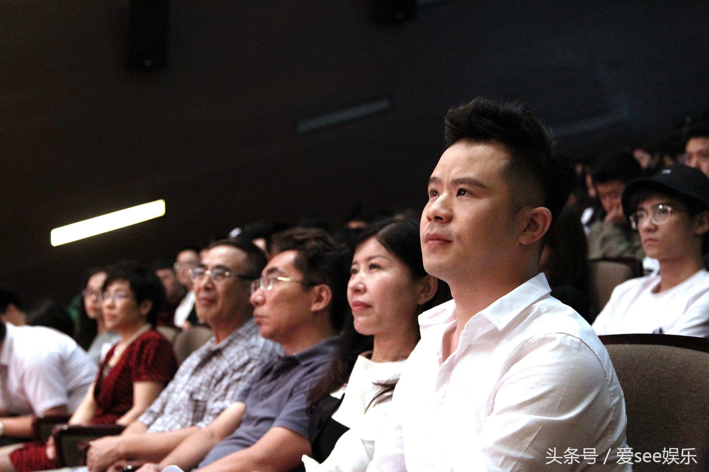 北漂演员,从舞台到人生的励志之旅