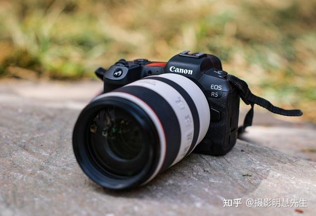 佳能新款相机型号发布,小巷深处的摄影宝藏