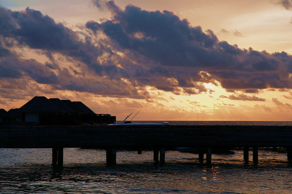 明星的吻图,一场自然美景的旅行,寻找内心的宁静与平和