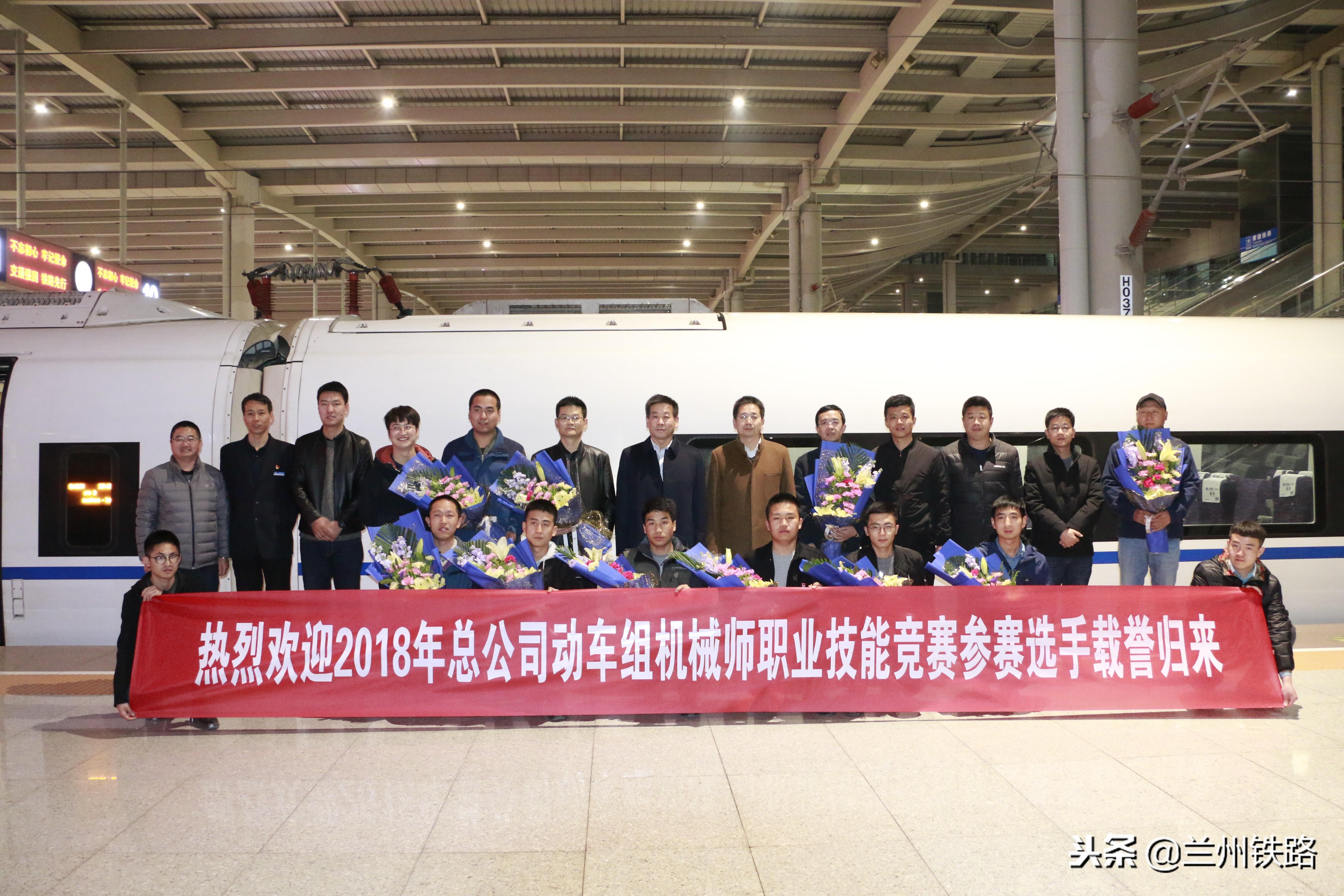 新亮剑演员表,小巷中的星光璀璨