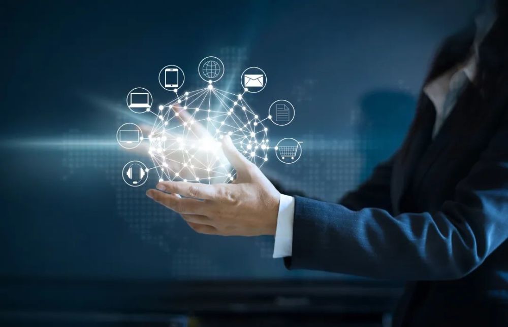 最新同步推版——科技重塑生活,未来触手可及