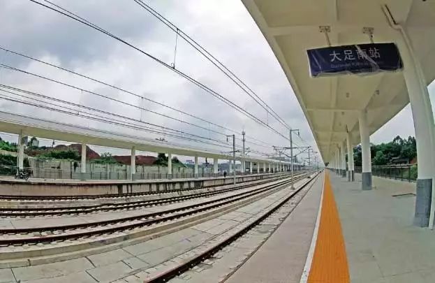 宁波西站新篇章,友情与陪伴的温馨旅程