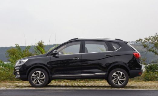 宝骏560,科技重塑生活,驾驭未来的智能之选