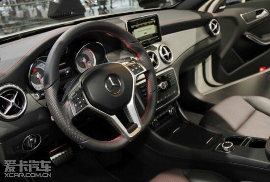 新款奔驰的翘首期盼,时代之光照亮未来之路