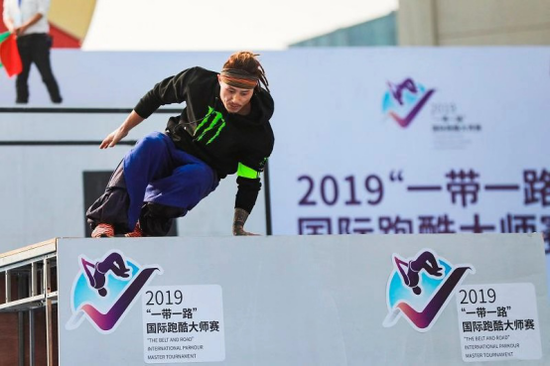 鹿晨辉比赛视频,一场力与美的视觉盛宴