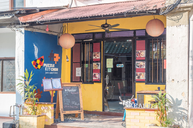 美股股市行情下的隐秘宝藏——小巷中的特色小店探秘