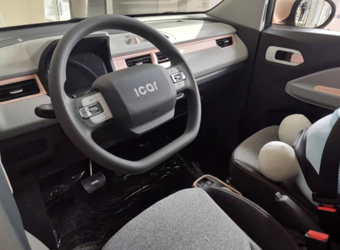 最新款微型车,城市出行的理想选择