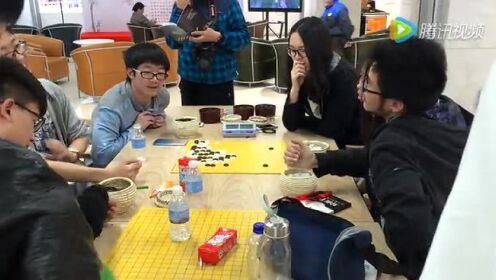 最新围棋比赛视频,棋逢对手,情牵友谊