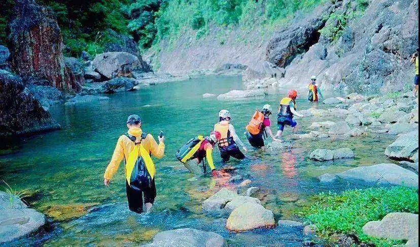 天浴之旅,在线探索自然美景,寻找内心的宁静
