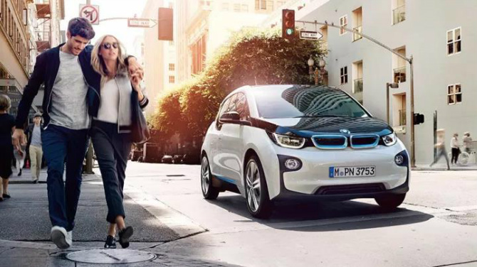 宝马共享动态更新,科技重塑出行体验